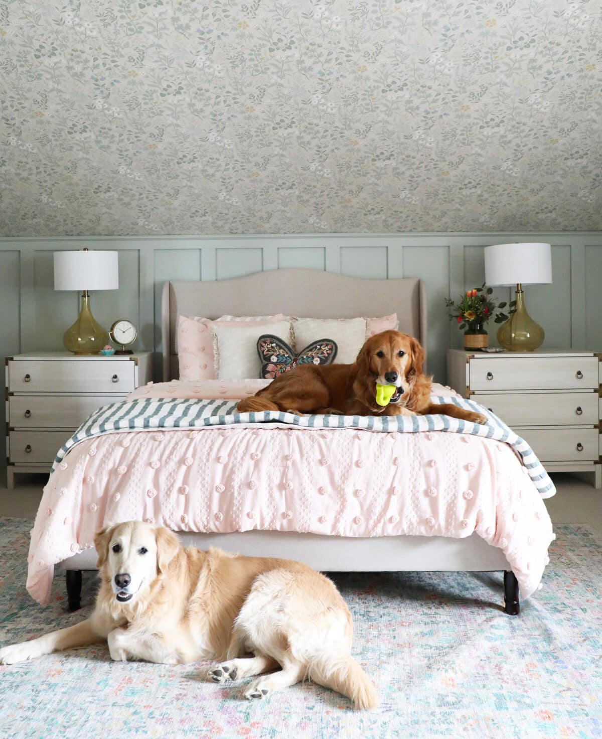 secret garden bedroom