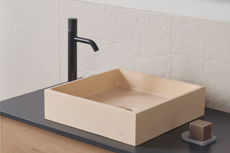 mudd concrete yarra lg sink peach 4