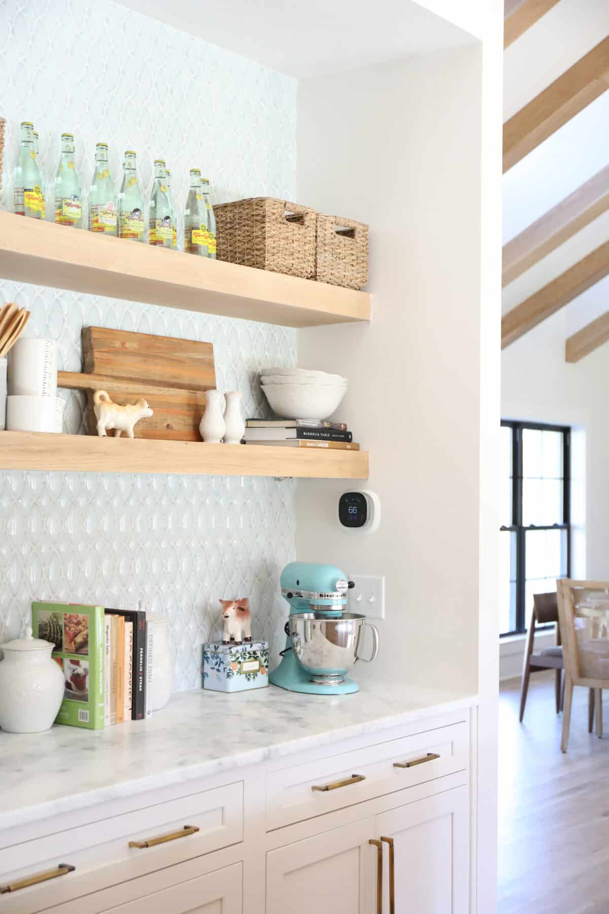 tips for open shelving in a kitchen