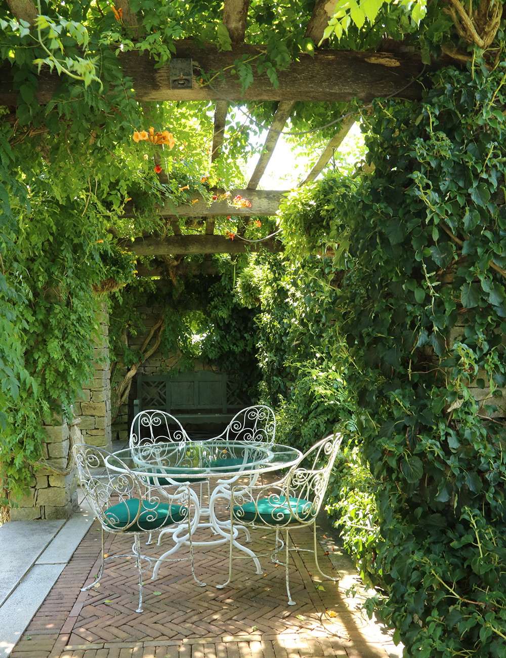 seating area under shady pergola