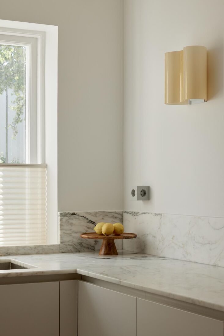 for use in europe: the avolt square 1 eu power cube, 700 kroner, in gotland gr 21