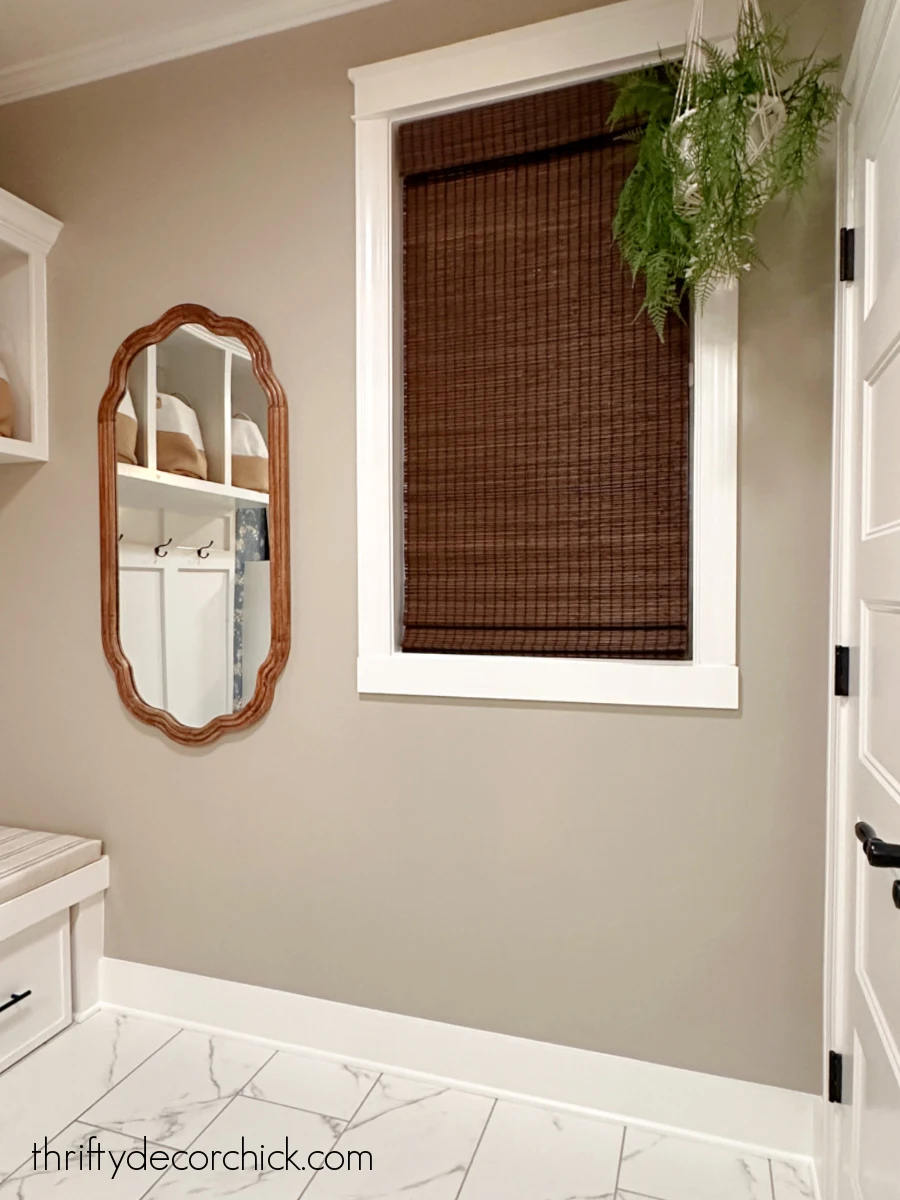 white craftsman trim around window