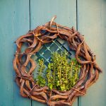 Seasonal Ritual Basilica: Adorning Bridges with Maple Leaves