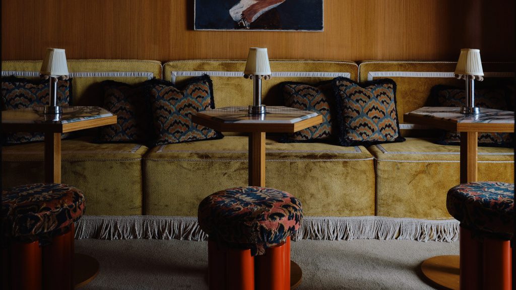 Ecru Studio designs Taipei patisserie as “convergence of East and West”