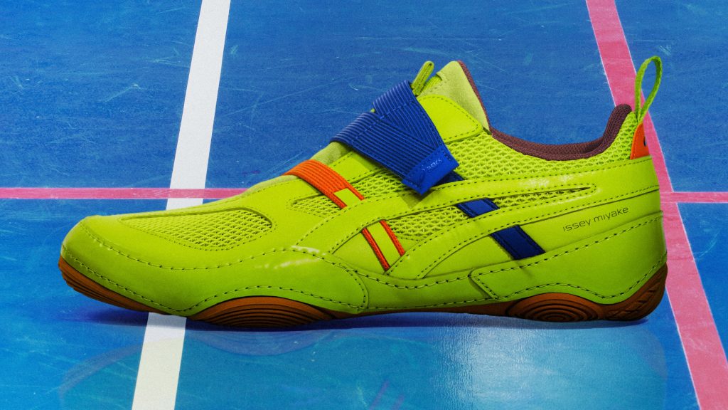 Issey Miyake designs “minimalist” Hyper Taping trainers for ASICS