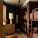 A Modernist Ski House in Australia Updated by Brahman Perera A Modernist Ski House in Australia Updated by Brahman Perera