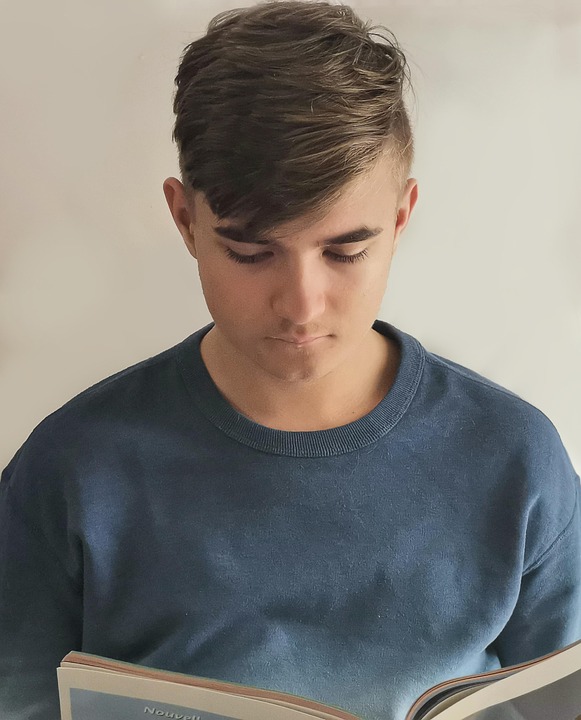 Seasonal Ritual: Autumn’s First Fall Veils in Amber