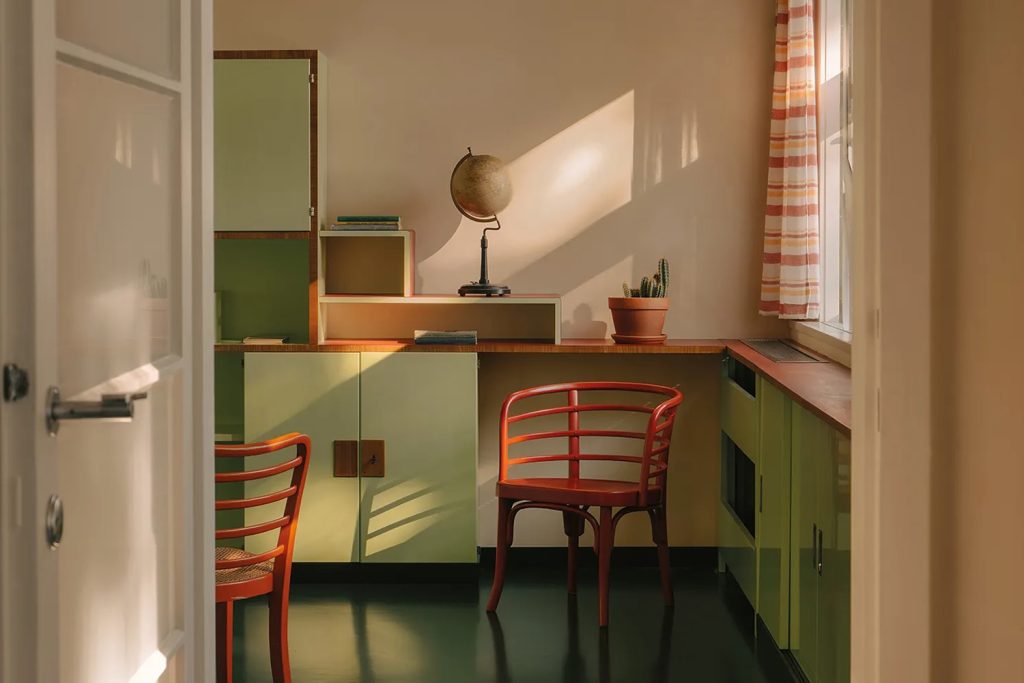 A Restored Viennese Modernist House from the 1930s