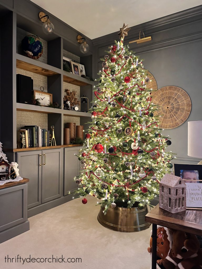 One Hour DIY: An Easy and Useful Rolling Christmas Tree Stand | Thrifty Decor Chick