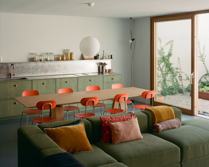 marvila house by jose andrade roche in lisbon, portugal 2