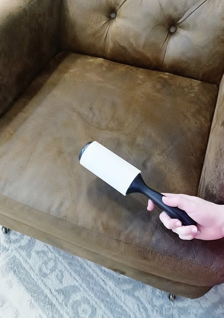 simple tips for cleaning the house lint roller
