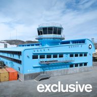 discovery building in antartica by hugh broughton architects