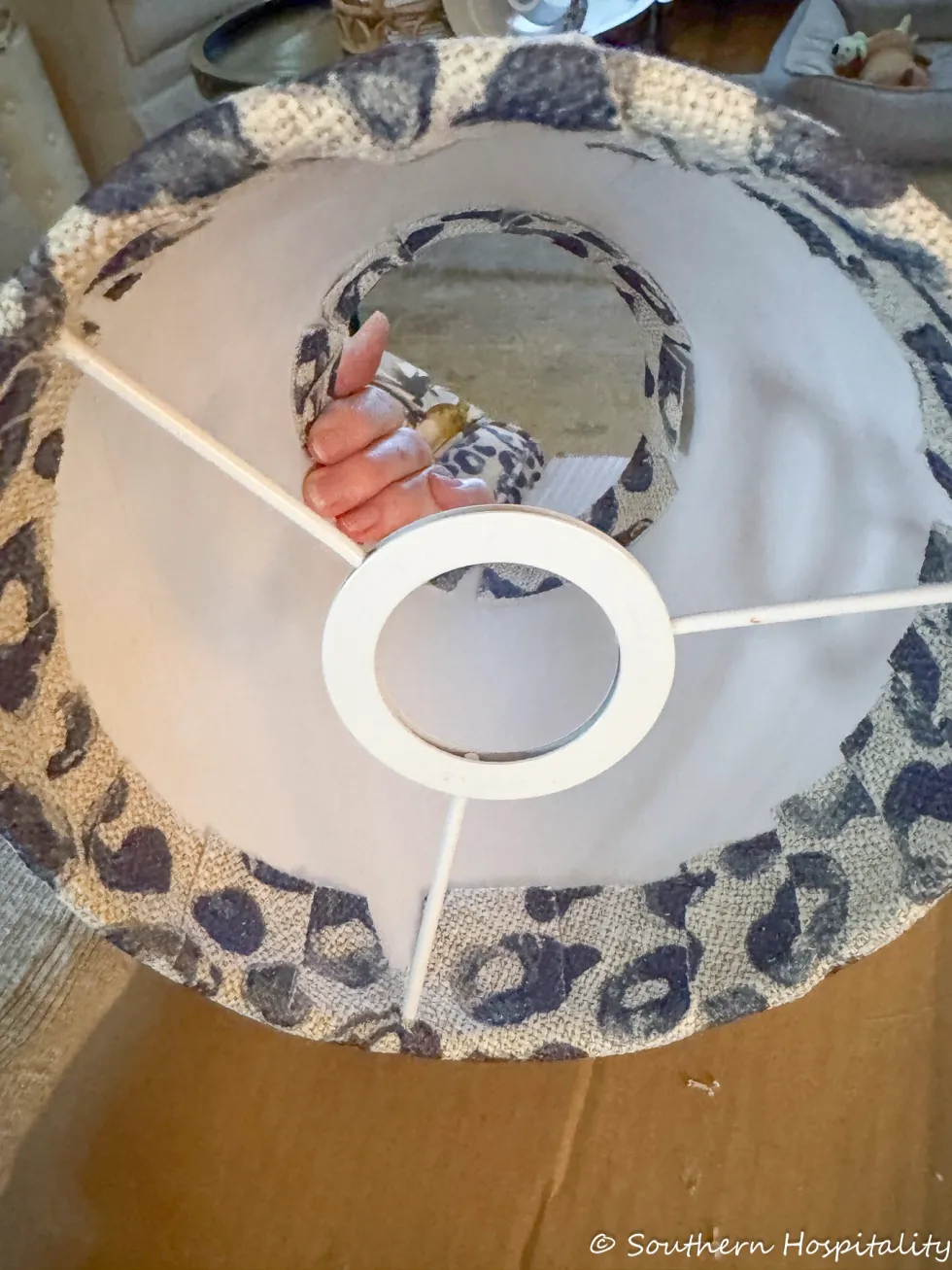 how cover lampshades