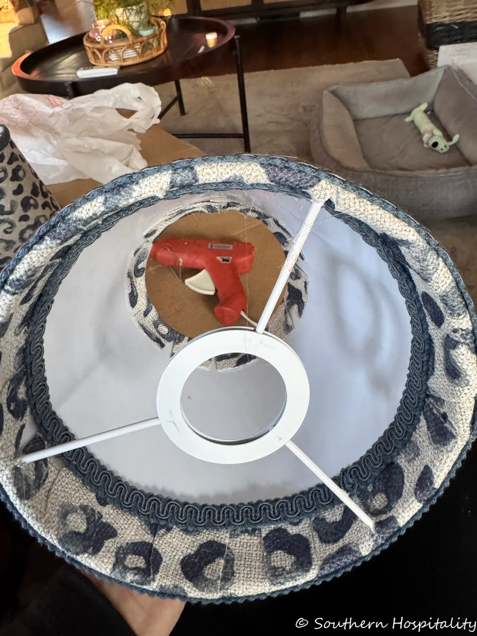 how cover lampshades