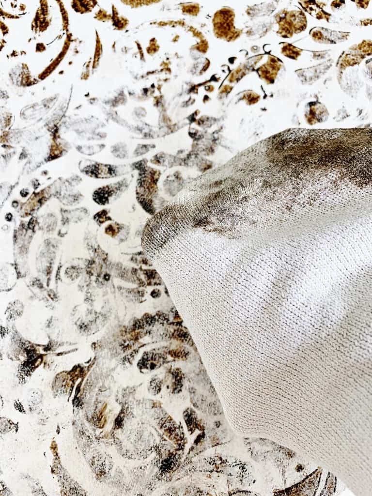 how to creat a faux antique finish with patterned patina