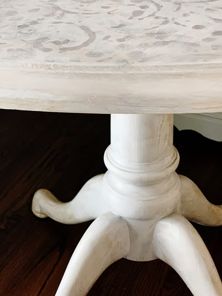 how to creat a faux antique finish with patterned patina