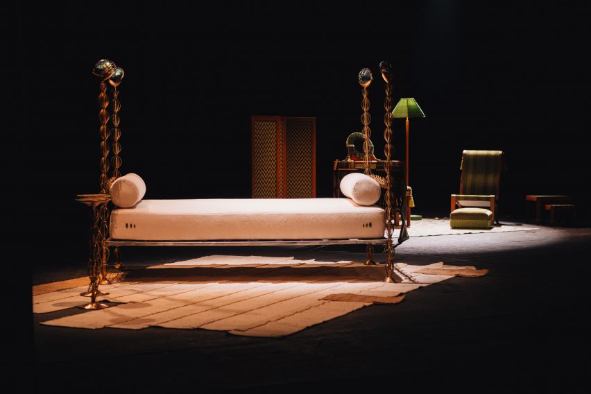 Installation at the Ballet Folklórico