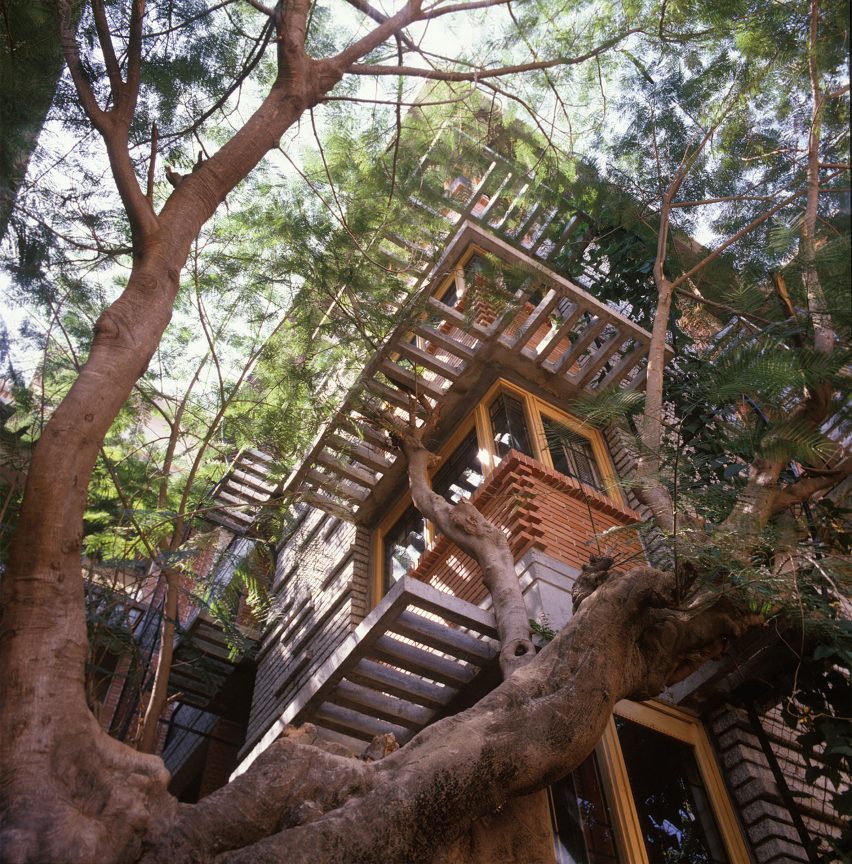 The Good Earth by Shibanee & Kamal Architects 