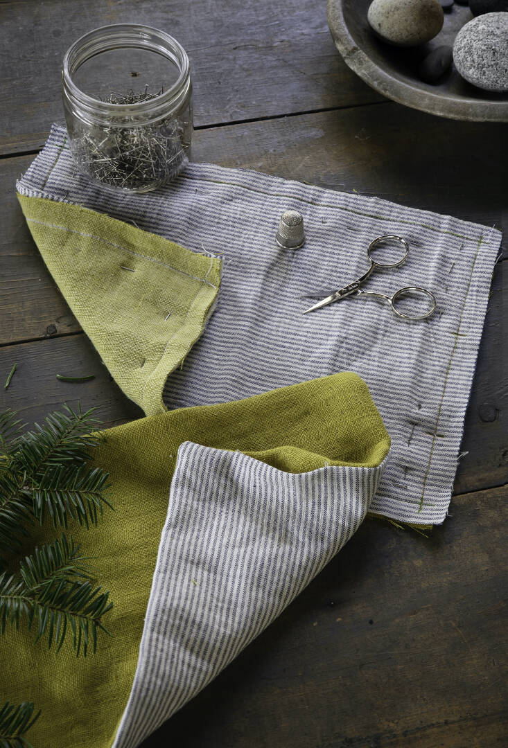 diy balsam sachets by justine hand, from remodelista in maine