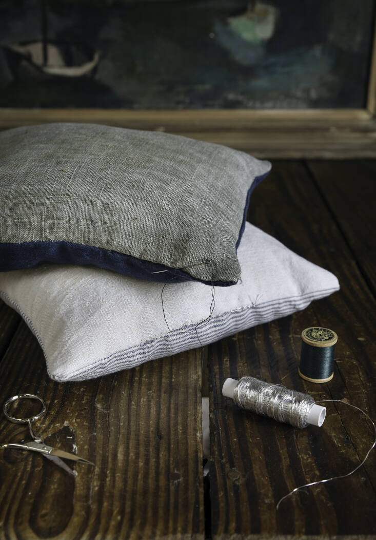 diy balsam sachets by justine hand, from remodelista in maine