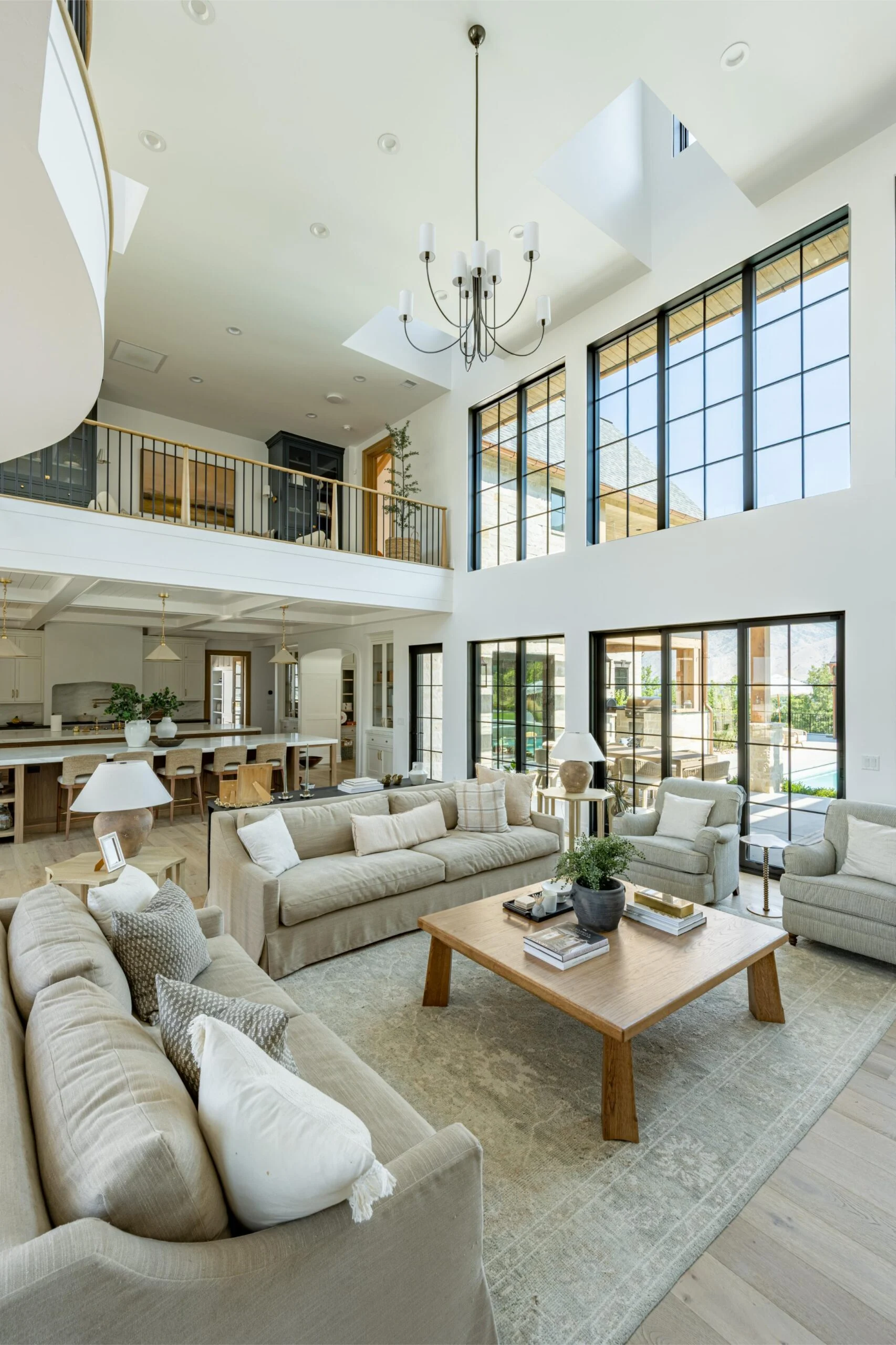 how styling neutrals