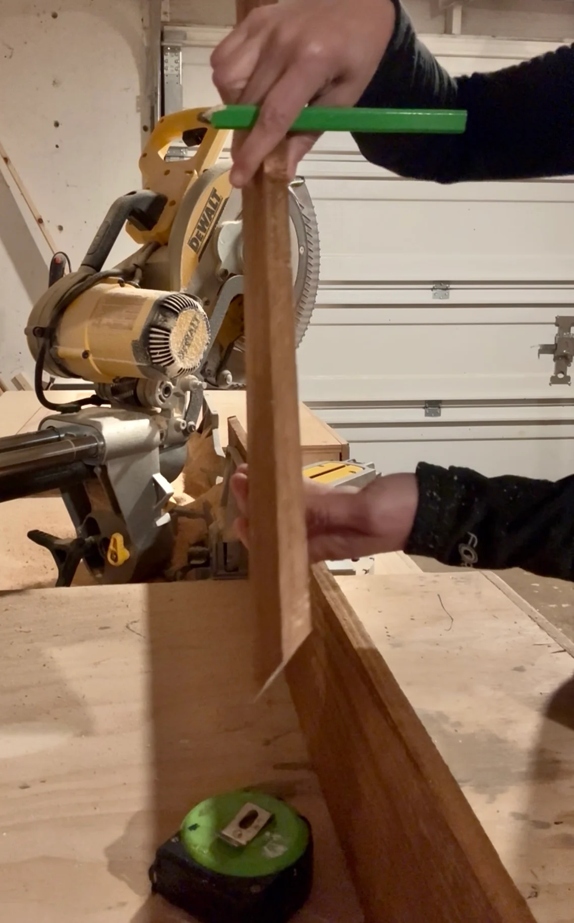 modern fence picket planter or raised bed – multiple sizes – free diy plans 35 cedar