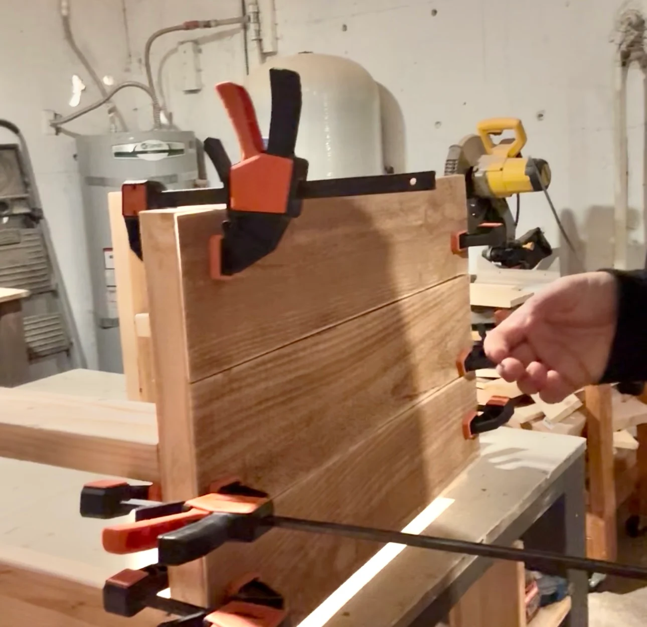 modern fence picket planter or raised bed – multiple sizes – free diy plans 36 clamp