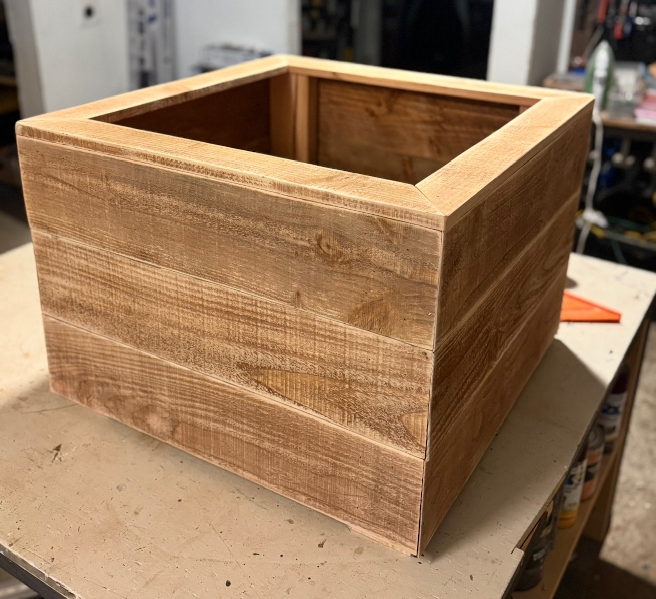 modern fence picket planter or raised bed – multiple sizes – free diy plans 43 top trim