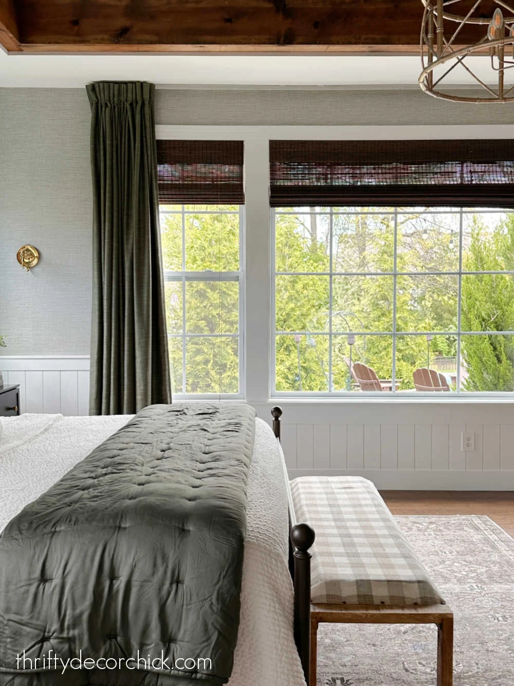 how to remove sticky peel & stick tile {& my replacement!} | thrifty decor chick 33 vertical planked bottom wall