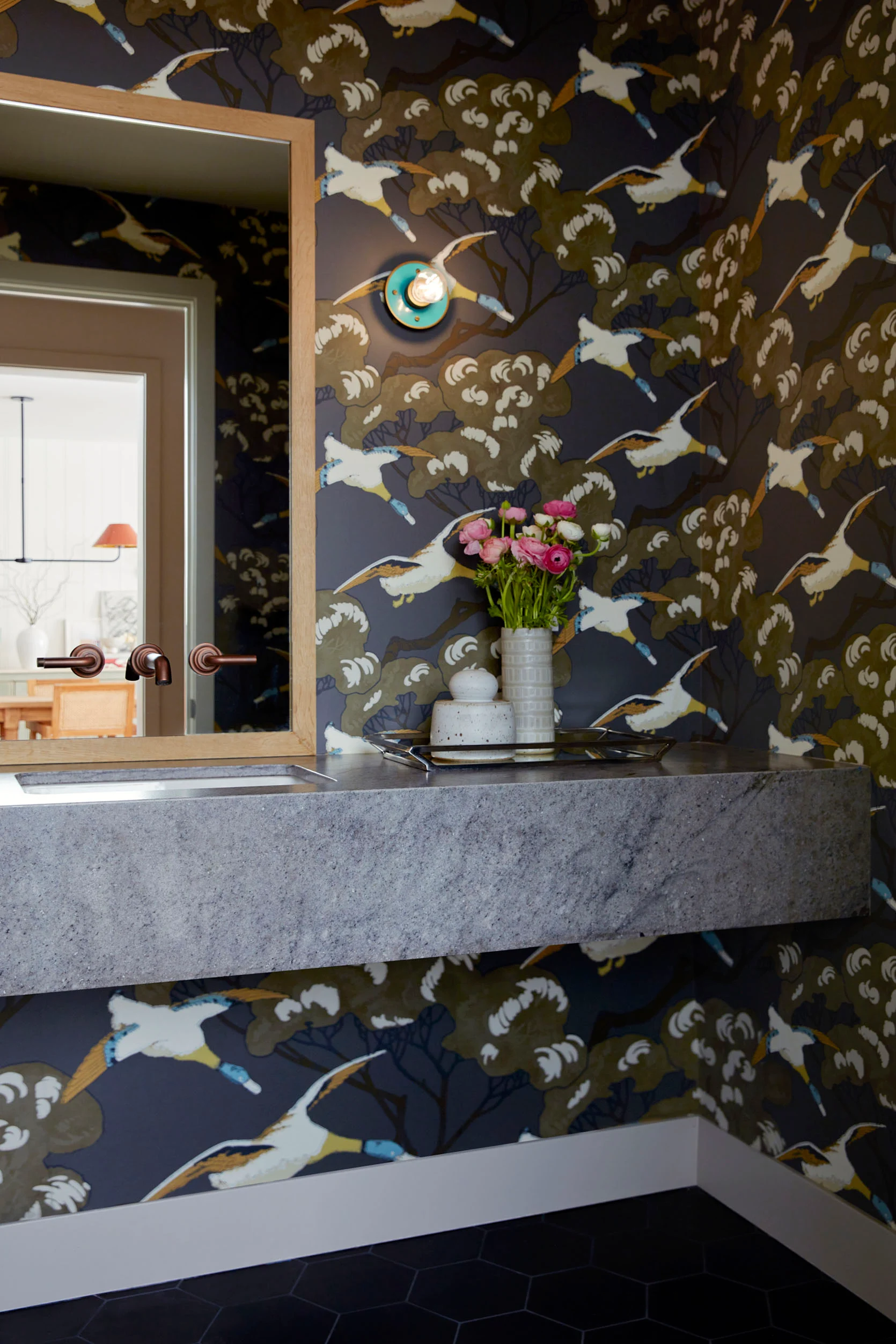 take a tour through this calm, neutral home to get some good inspo (accent walls included) 42 take a tour through this calm, neutral home to get some good inspo (accent walls included)