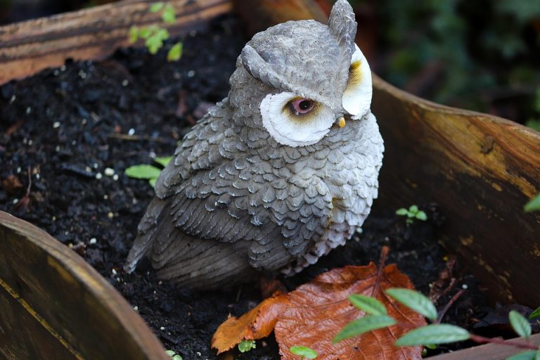Seasonal Ritual: Dragon’s Breath in Frosted Clay Seasonal Ritual: Dragon’s Breath in Frosted Clay