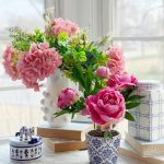 DIY Hobnail Vase That Looks Like Vintage Milkglass DIY Hobnail Vase That Looks Like Vintage Milkglass