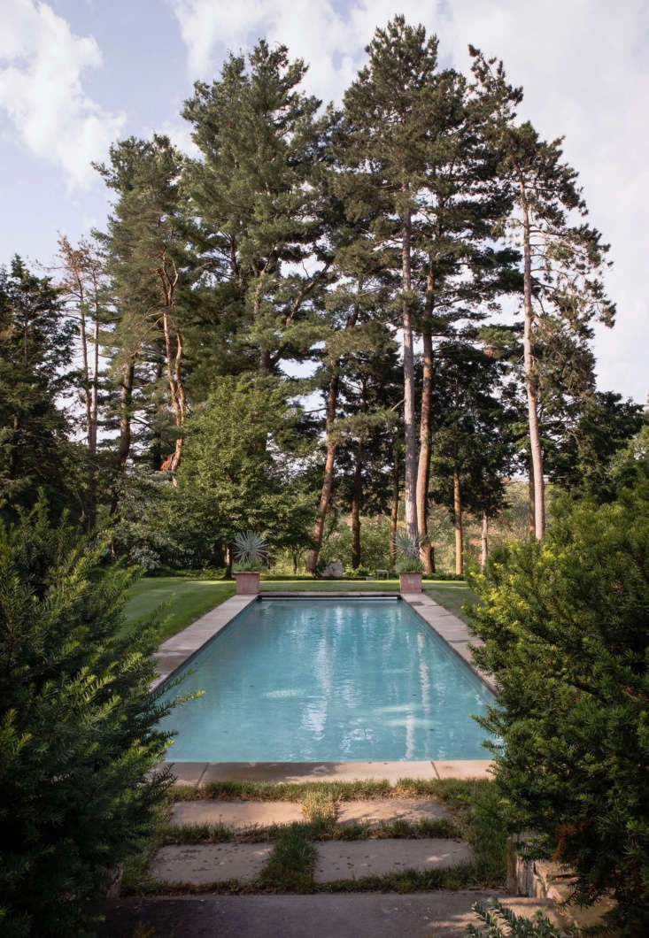 a historic garden in boston gets a romantic update