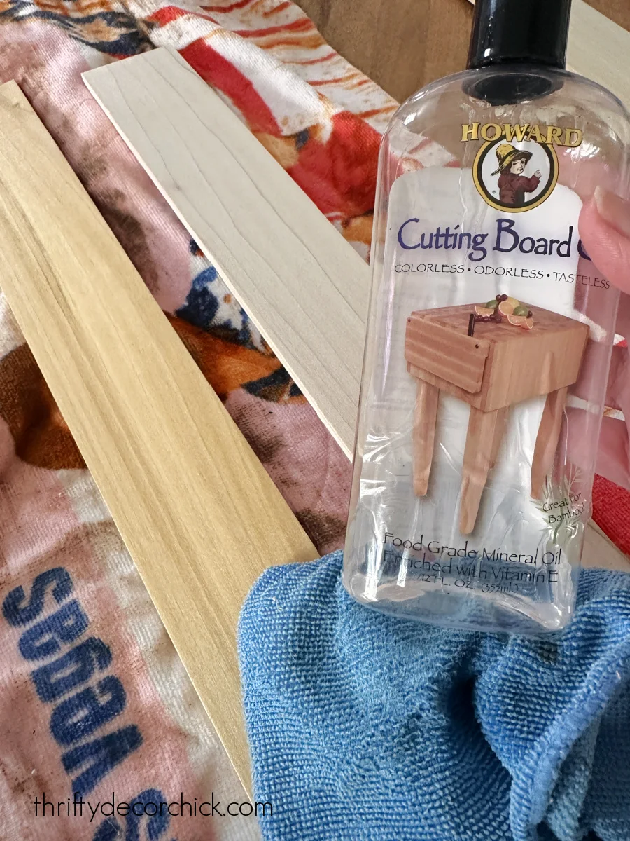 cutting board oil drawer dividers