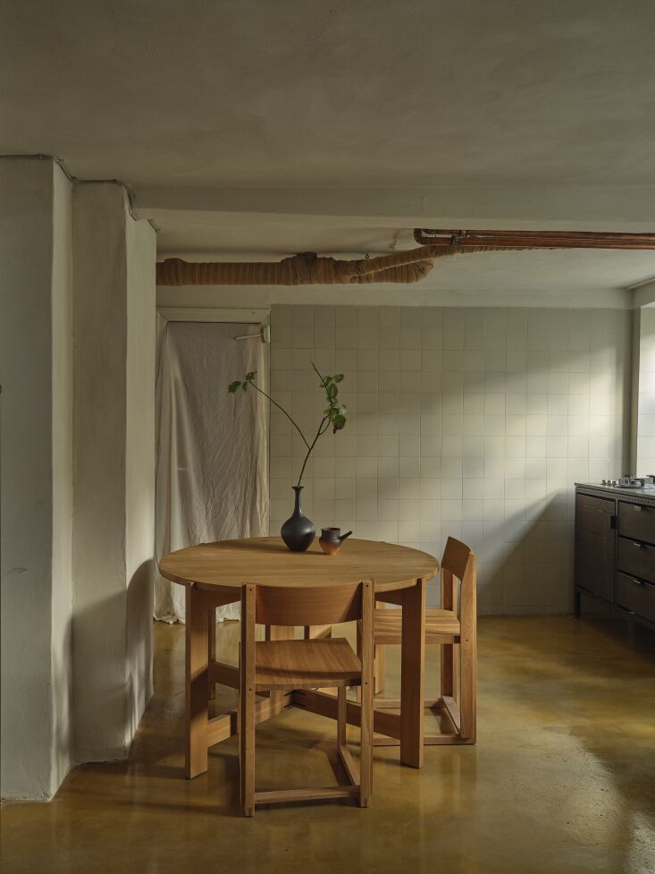 the table is the collector dining table by kristina dam, the chairs are chair 0 19