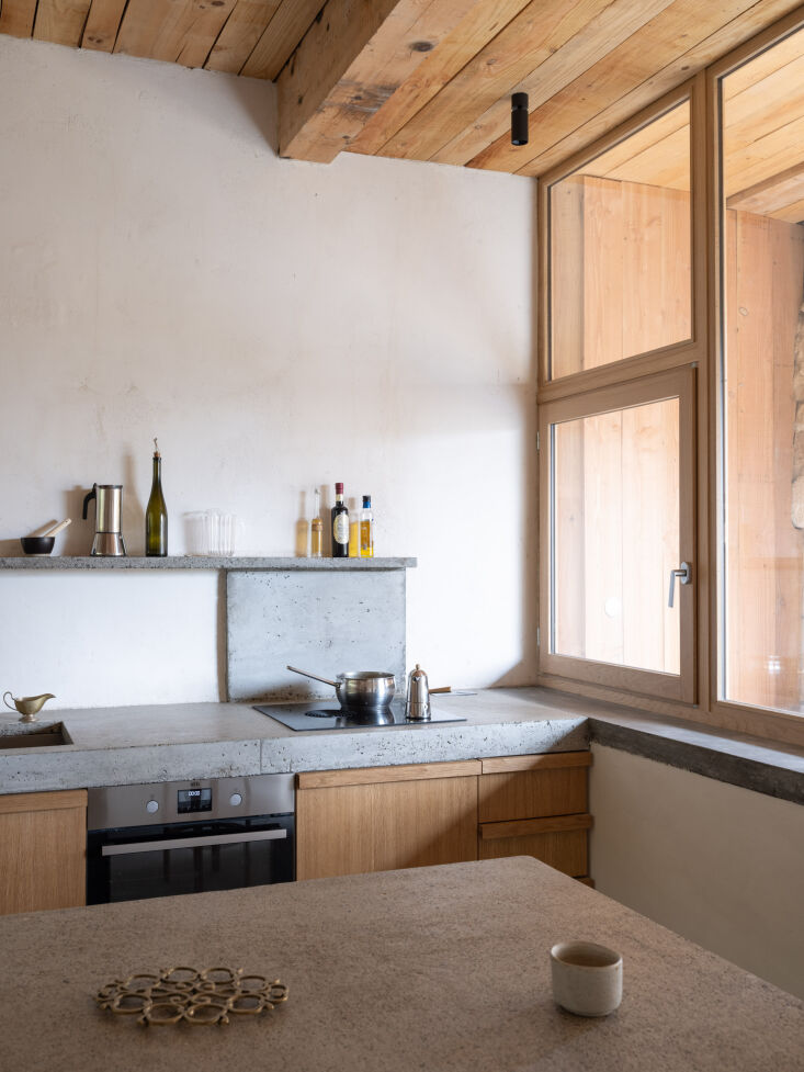 the electric cooktop is a bora appliance and the oven is aeg. 20