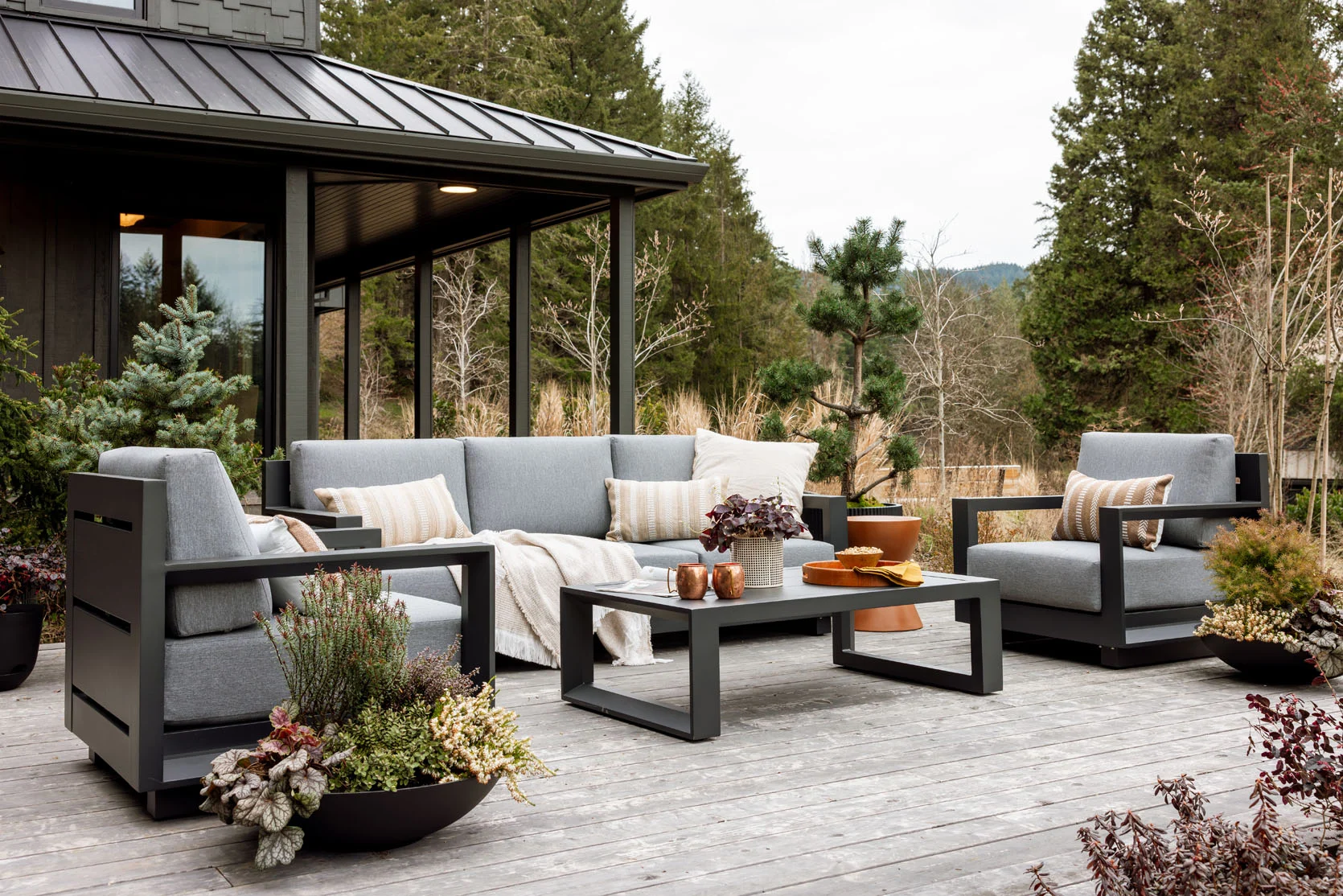 creating outdoor oasis