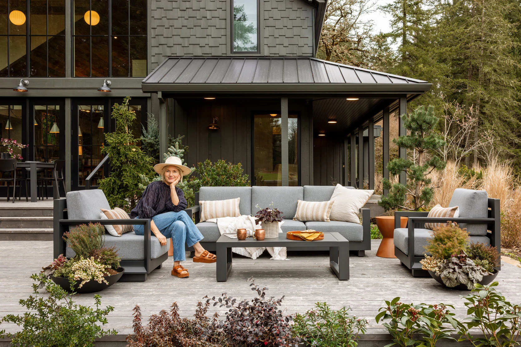 creating outdoor oasis