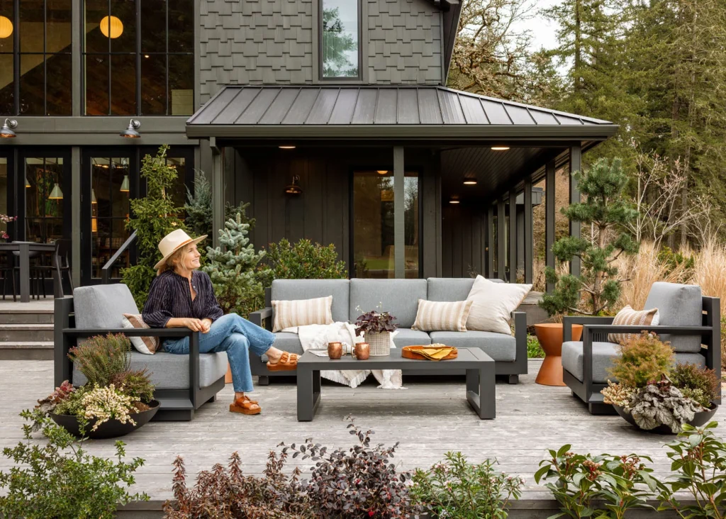 Creating An Outdoor Oasis At The Carly With AllModern – The Case For The Matching Set