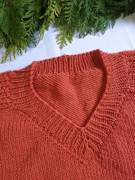 Poetic Guide: Wildflower Wreaths Knit with Morning Dew and Sunlight Poetic Guide: Wildflower Wreaths Knit with Morning Dew and Sunlight