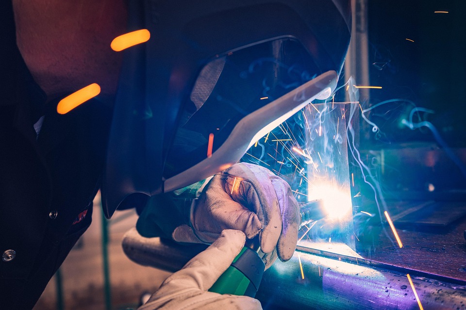 Symbolic Essay: Autumn’s Embrace Crafting Harmony with Fallen Leaves