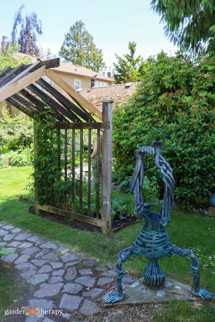 iron headstand sculpture 2