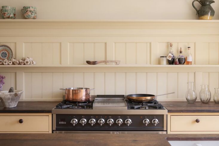 the cabinet finish, characteristic of linseed oil paint, has a depth that shift 20