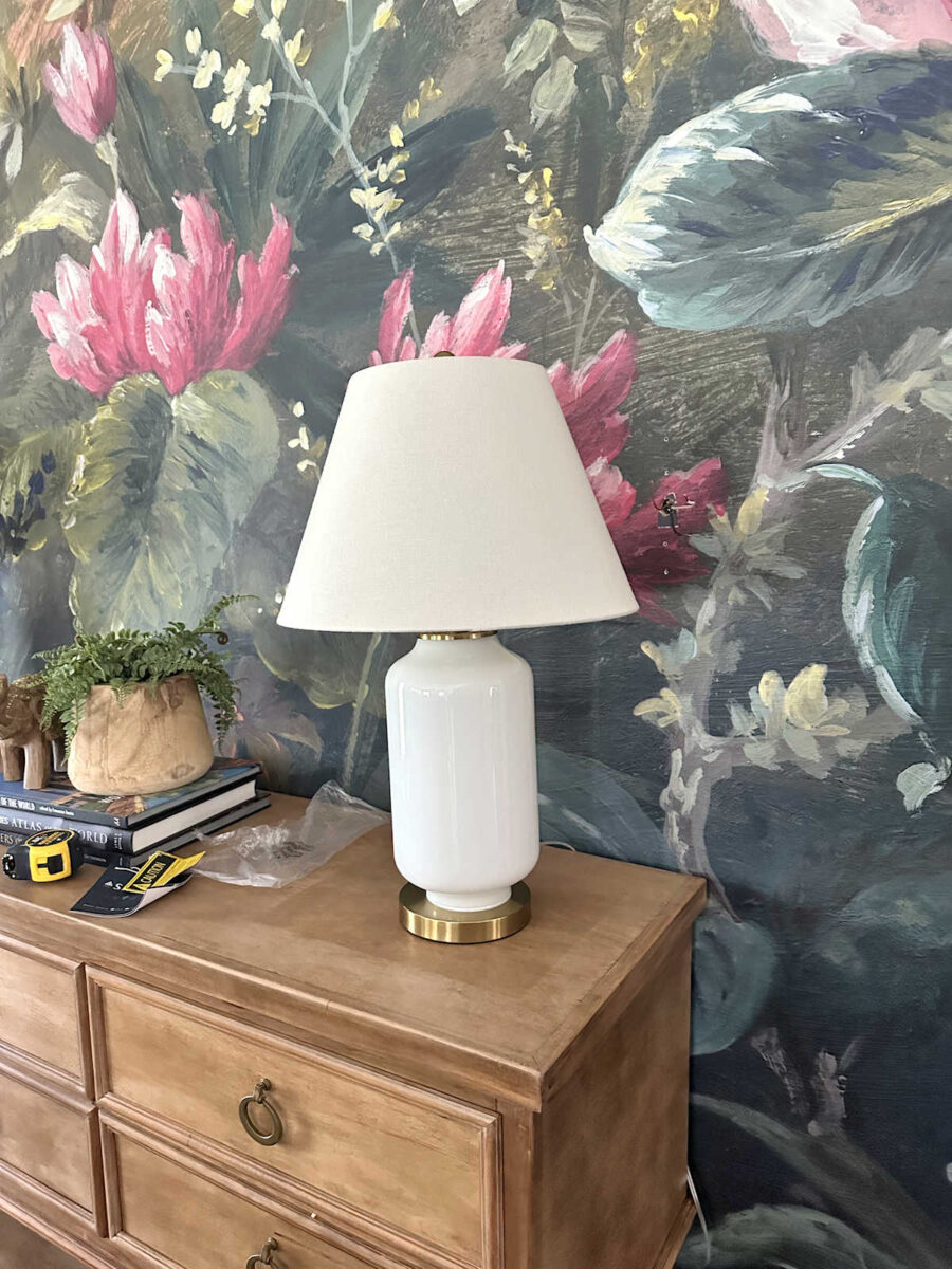 entryway table lamp challenge (plus, i really want to paint the console table!) 4 entryway table lamp