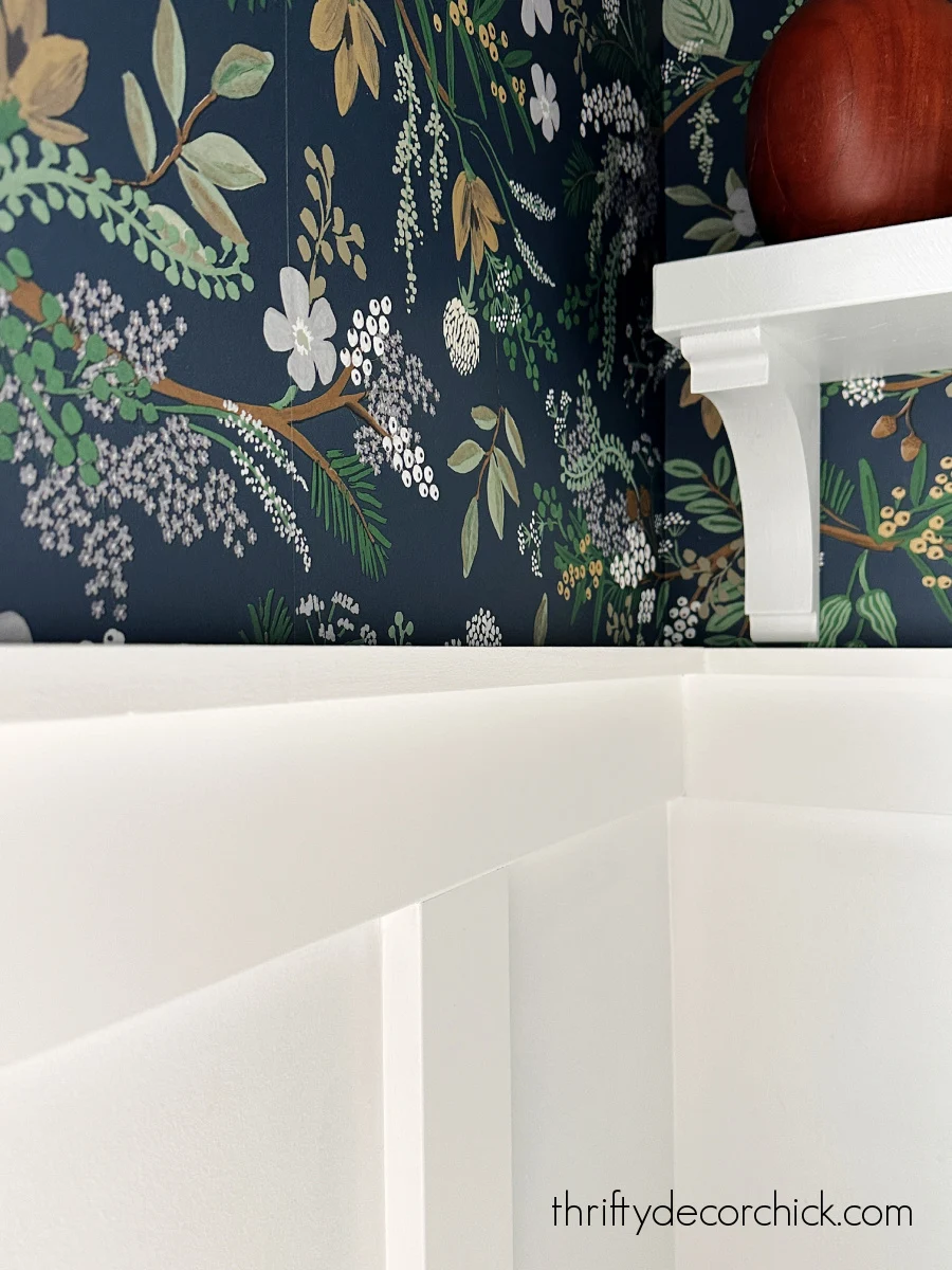 a pretty window diy and finishing touches in the powder room | thrifty decor chick 8 board and batten 1x2 topper