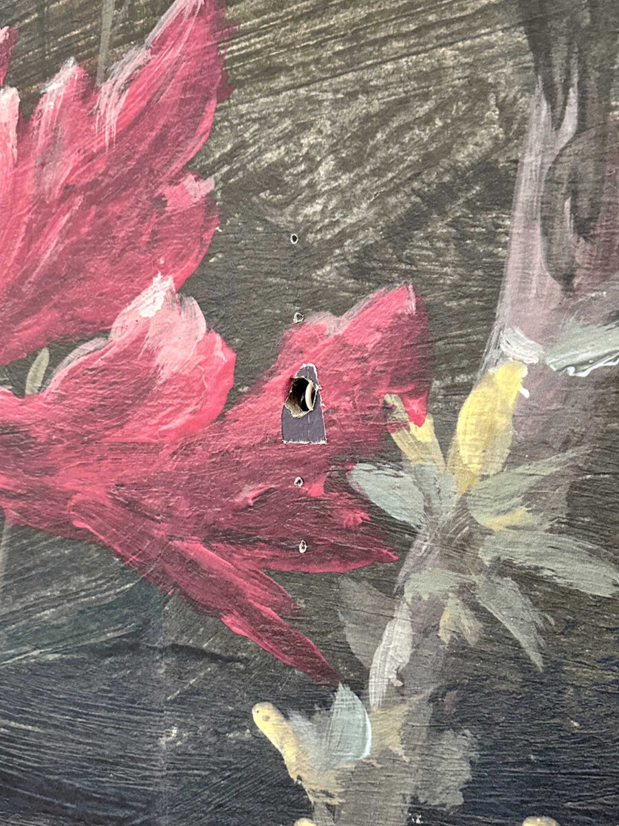 repairing holes in wallpaper (i'm amazed at how good this looks!!) 69 repairing holes in wallpaper (i'm amazed at how good this looks!!)