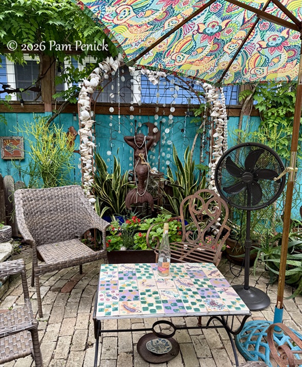 festive color in lucinda hutson's casita garden