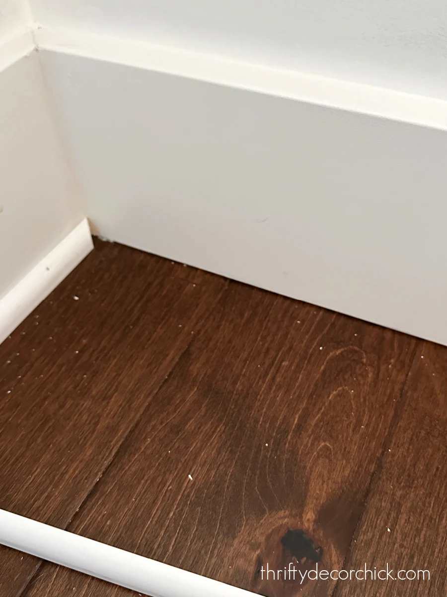 a pretty window diy and finishing touches in the powder room | thrifty decor chick 1 thinner shoe molding with baseboards