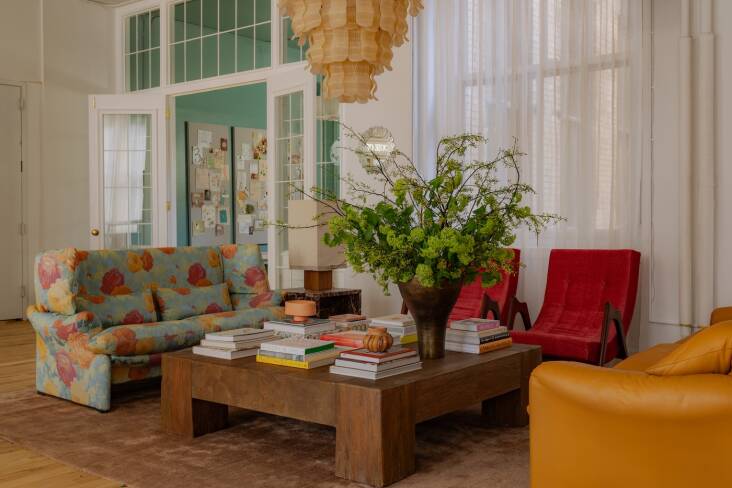 kelsie brainstormed the house of three plans with her husband, justin fine, a c 21