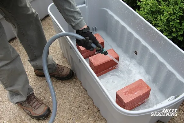 instructions for making your own sub-irrigated planter boxes for growing vegetables 